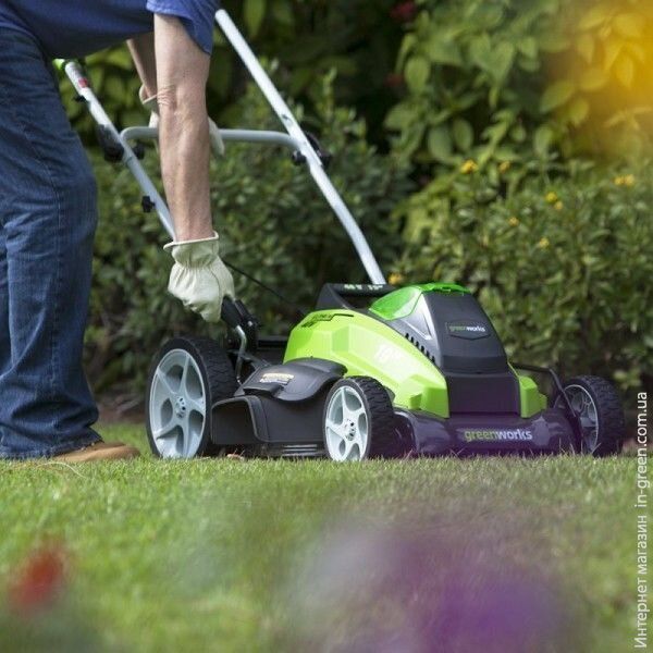 Газонокосилка аккумуляторная Greenworks G40LM45K4 с АКБ 4 Ah и ЗУ