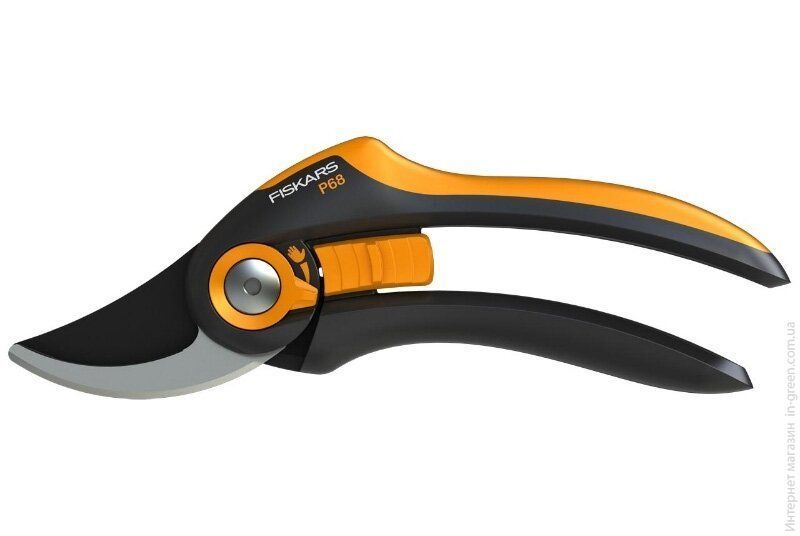 Секатор FISKARS SMART FIT P68