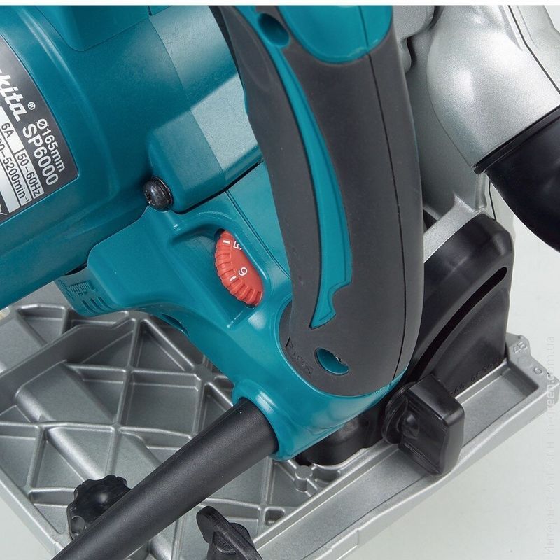 Пила дискова MAKITA SP6000J