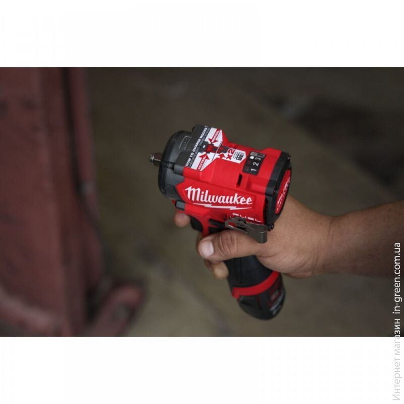 Гайковерт акумуляторний безщітковий Milwaukee M12 FCIWF12G3-0 (без АКБ та ЗП)