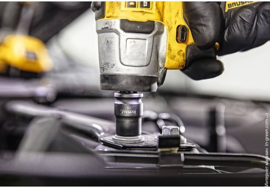 Гайкокрут акумуляторний DEWALT DCF902N
