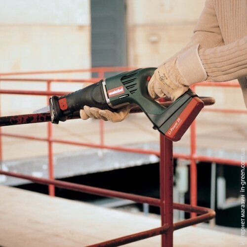 Пила шабельна METABO ASE 18 LTX