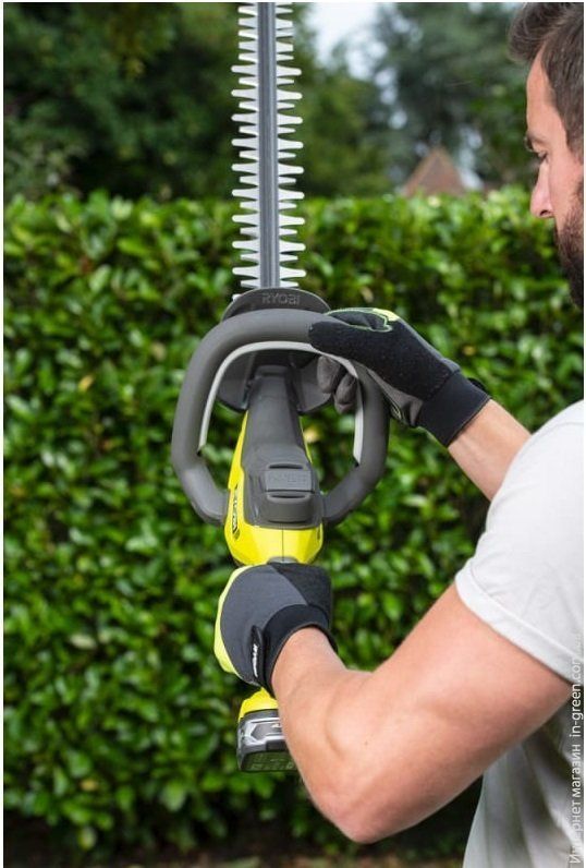 Кусторез RYOBI RY18HT55A-0
