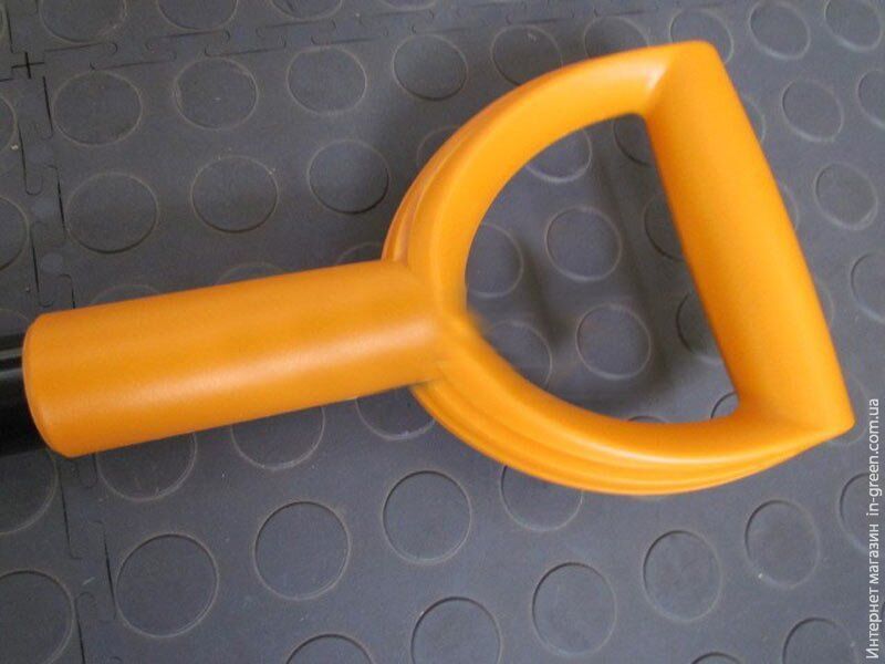 Лопата FISKARS Solid 131403