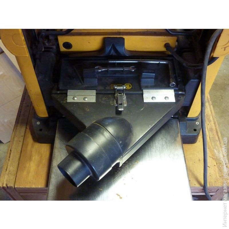 Рейсмусный станок DEWALT DW733