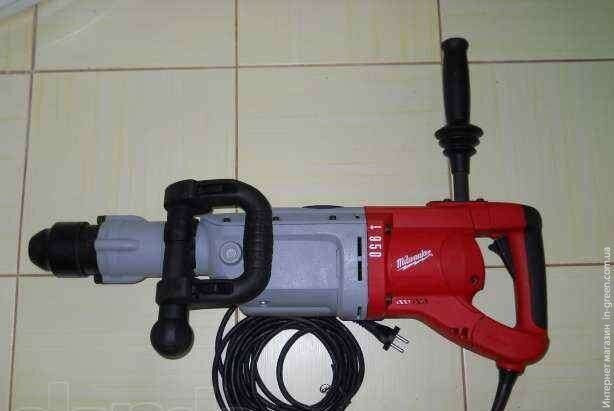 Перфоратор MILWAUKEE KANGO 950 S