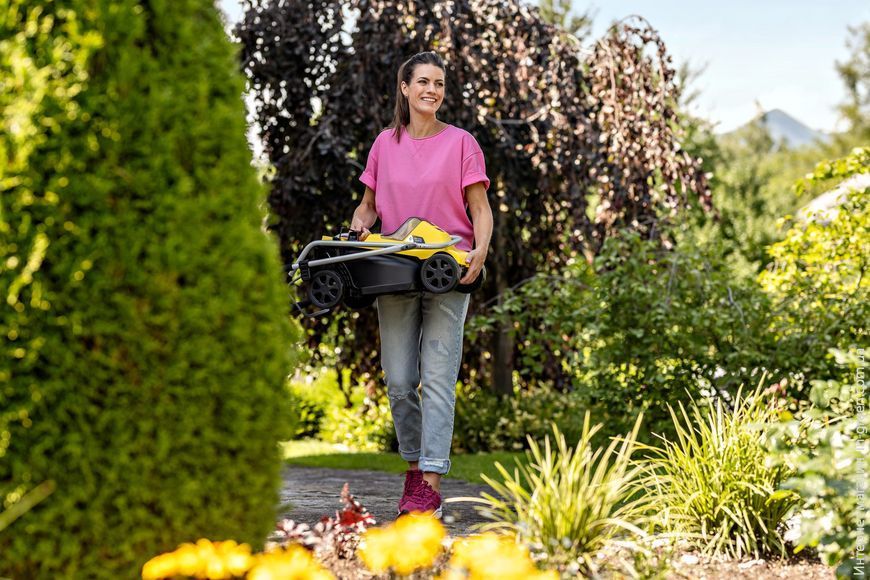 Аккумуляторная газонокосилка Karcher LMO 2-18 1.445-400.0 (без АКБ и ЗУ)