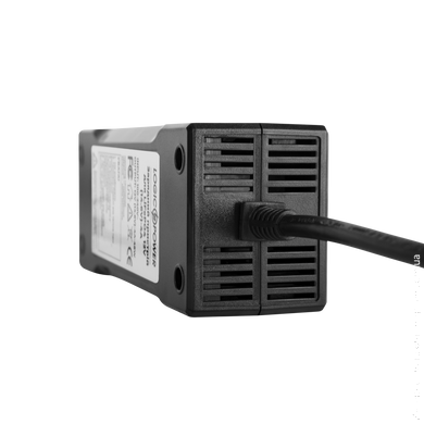 Зарядное устройство для аккумуляторов LiFePO4 12V (14.6V)-8A-96W