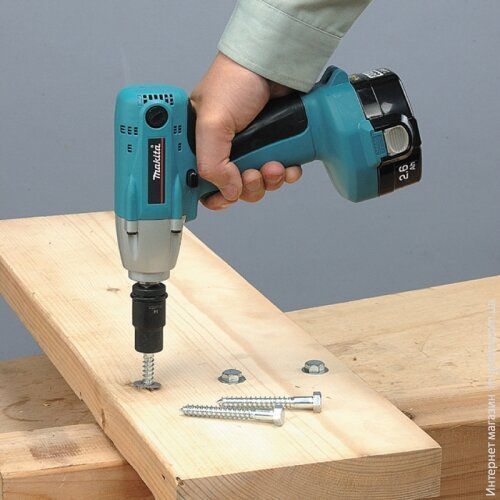 Гайковёрт MAKITA 6935FDWDE