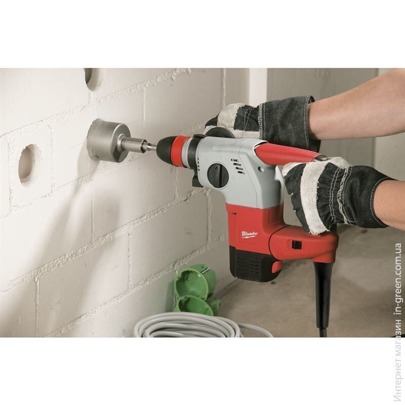 Перфоратор MILWAUKEE PLH 26E