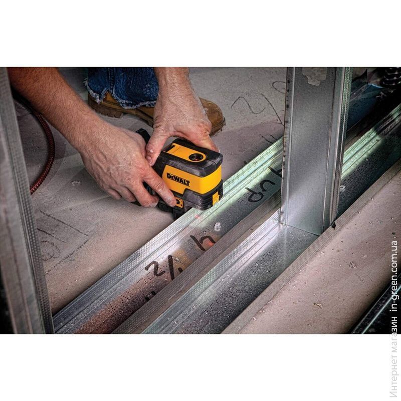 Рівень лазерний DeWALT DW0822