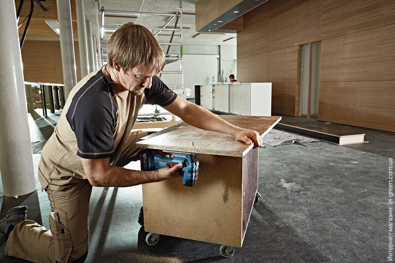 Лобзик BOSCH GST 18 V-LI S (06015A5100)