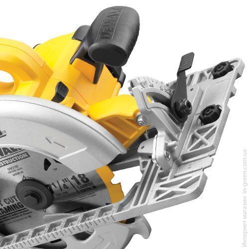 Циркулярна пила DEWALT DWE576K