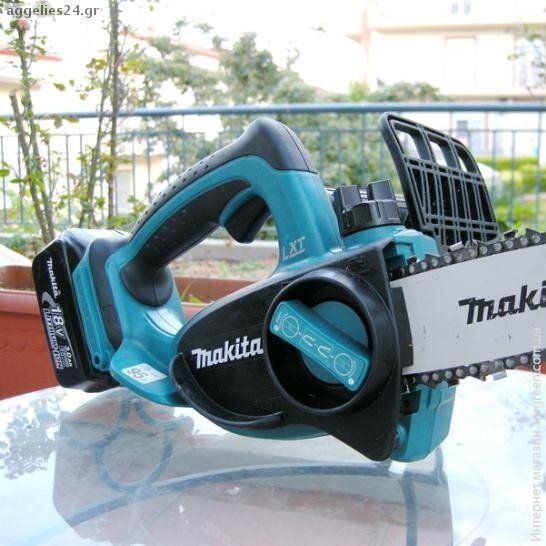 Електропила MAKITA DUC122Z